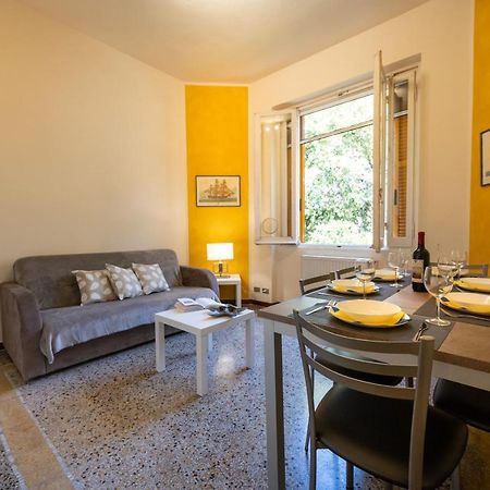 Casa Pier - Centralissima In Villa D'Epoca 라팔로 외부 사진